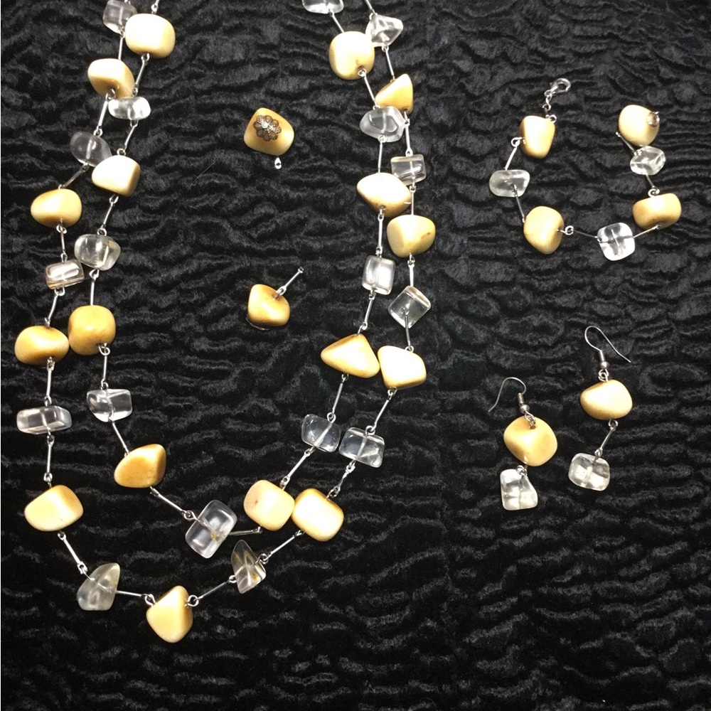 Natural Yellow onyx and Clear quarts Beaded Jewelry Set